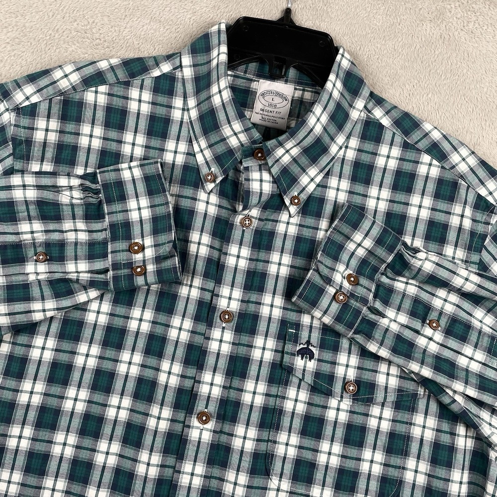 Brooks Brothers Shirt Mens Large Regent Fit Green Plaid Pocket Logo Button Up